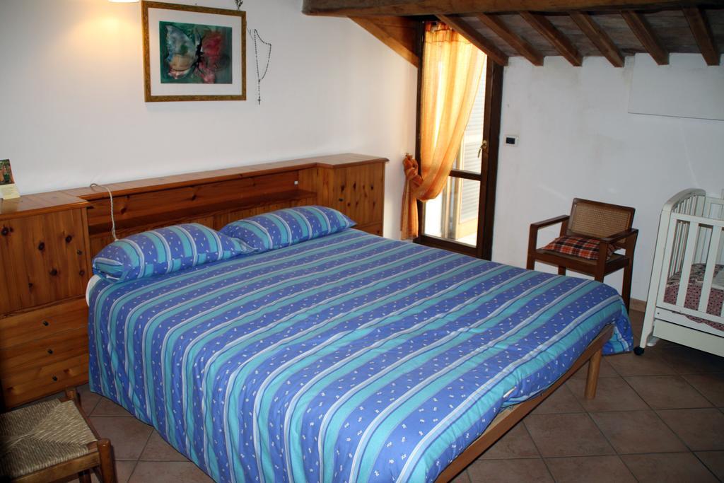Villa Casale Aurora Viterbo Habitación foto